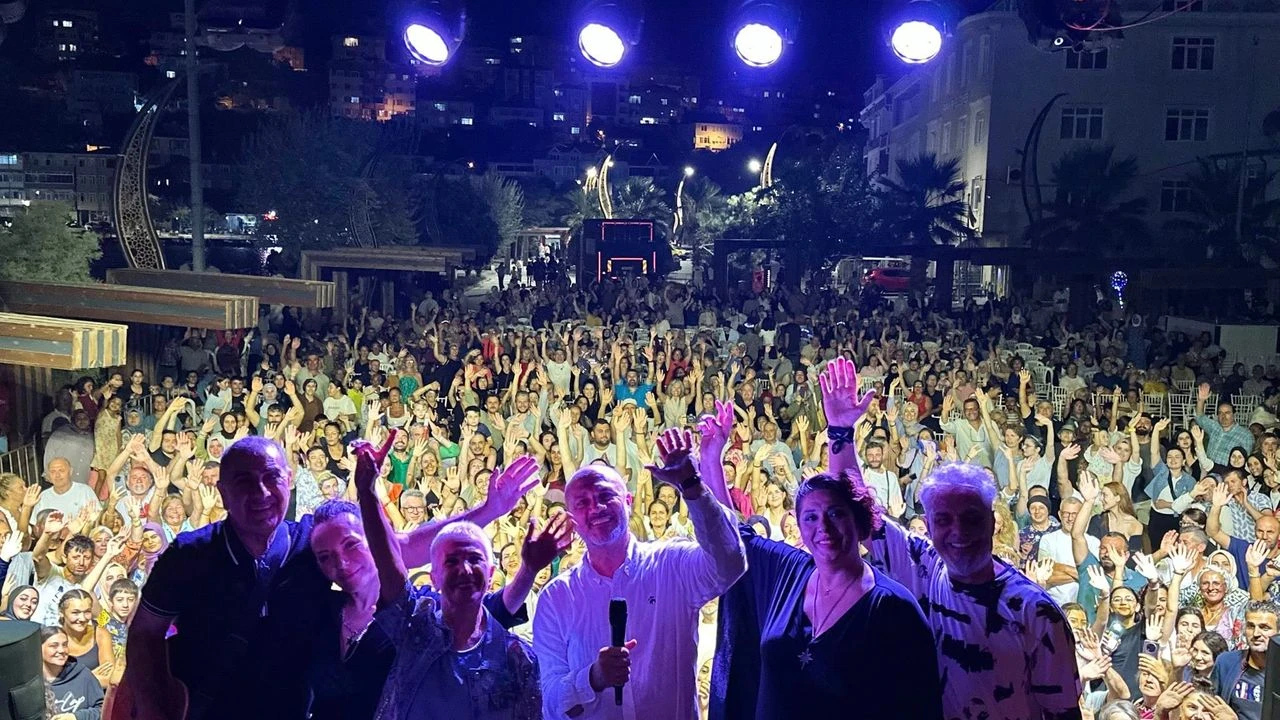 Marmara Adası'nda 90'lar Fırtınası!