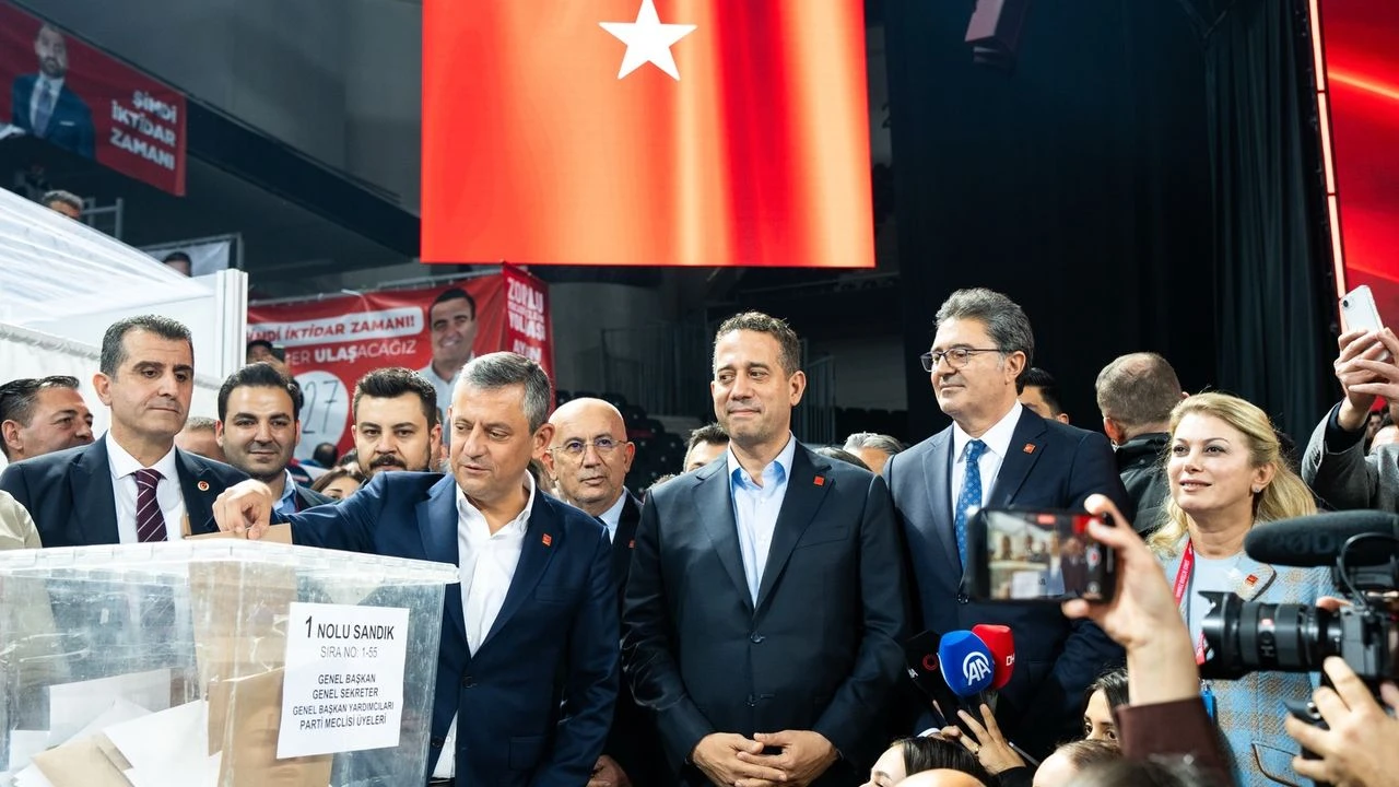 Ensar Aytekin yeniden zirvede