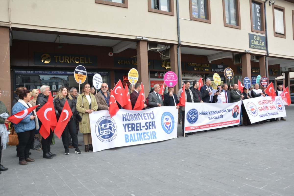 “TÜİK pembe tablo çiziyor, olan vatandaşa oluyor!”