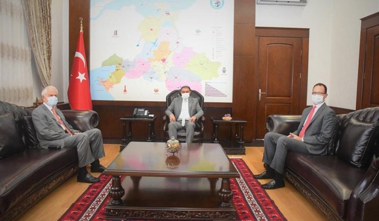 YIRCALI’LARDAN VALİ ŞILDAK’A ZİYARET