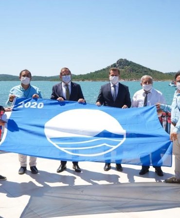 HEM ENGELSİZ HEM MAVİ BAYRAKLI PLAJ…