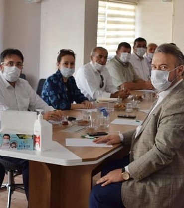 AK PARTİDE 5 İLÇE BAŞKANINDAN İSTİFA