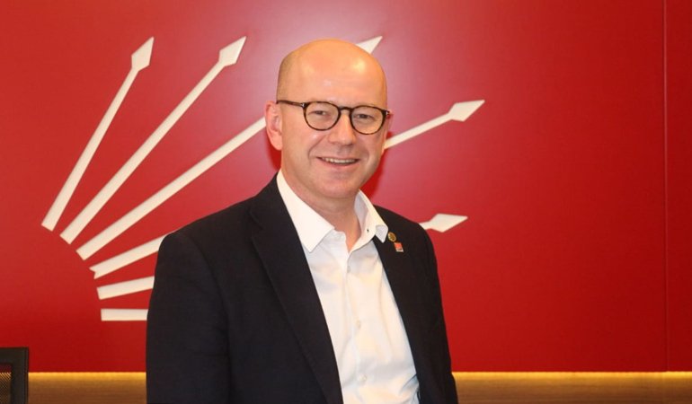 chp_balikesir_il_baskani_serkan_sari