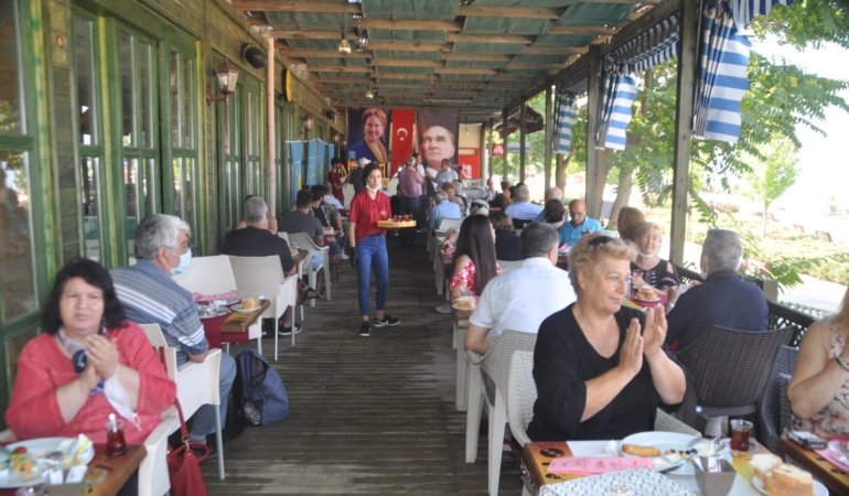 İYİ Parti’den tanıtım kahvaltısı