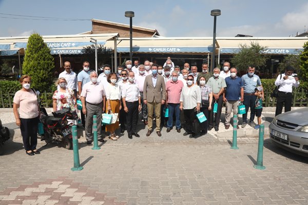 BAŞKAN MUHTARLARLA KAHVALTIDA BİR ARAYA GELDİ