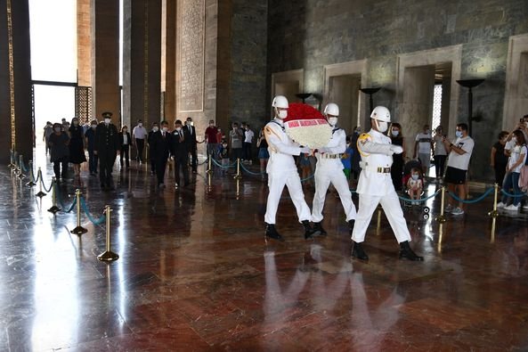 6 EYLÜL'DE ATA'NIN HUZURUNDA