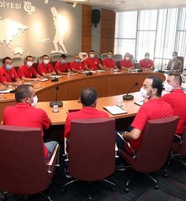 YENİ İŞ SÖZLEŞMESİ GÖRÜŞMELERİNE BAŞLANDI