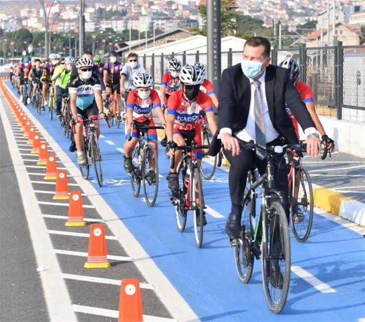 KÜÇÜK ADIMLAR BÜYÜK DEĞİŞİKLİKLER