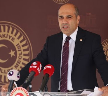 CHP'li Şahin: "Şehir hastaneleri, Cumhuriyet tarihinin en büyük kara deliğidir"