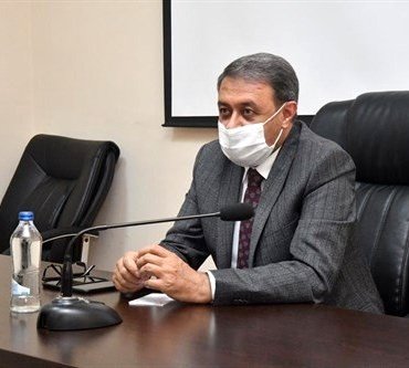 VALİ ŞILDAK: ''Vaka sayısının en yüksek aşamasındayız"