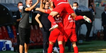 11738ebfe4bf46c9a2433e3969e57c4c