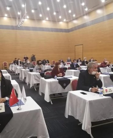 DİLEK YALÇIN: “AHLAK’A, HUKUK’A VE DENETİME İHTİYAÇ VAR”