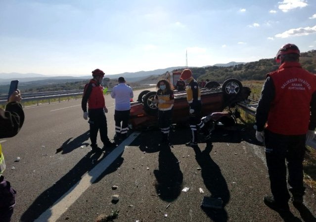 balikesir_de_otobanda_trafik_kazasi_1_olu_13705348_osd