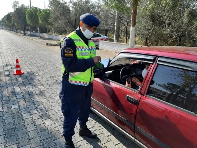 JANDARMADAN EMNİYET KEMERİ OLMAYANLARA CEZA