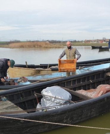 Kuş Gölü balığa hasret