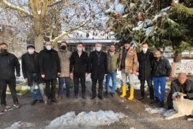 DEVA, KAR KIŞ DEMEDEN SAHADA