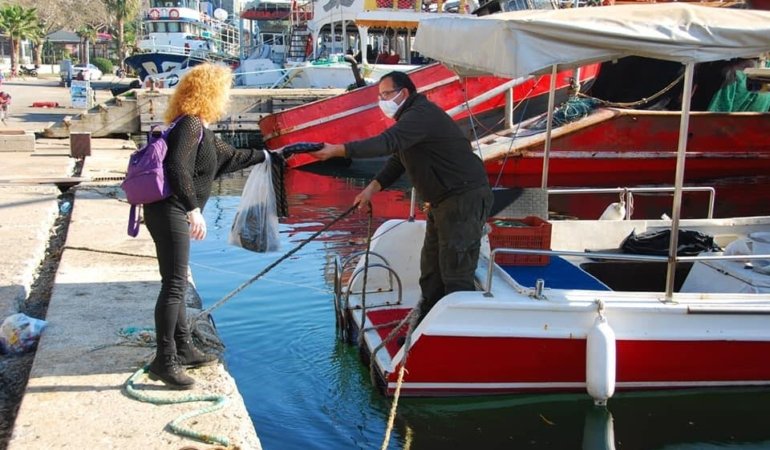 BALIKÇILARA HEDİYE