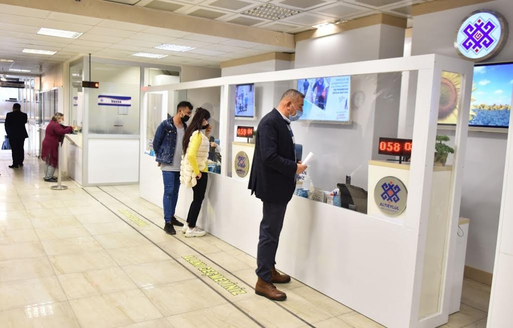 ''ALTIEYLÜL ÇÖZÜM MERKEZİ” 7/24 GÖREVDE