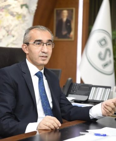 MANYAS OVASINDA 38 BİN 580 DEKAR ALAN SULAMAYA AÇILDI