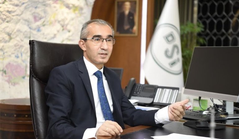 MANYAS OVASINDA 38 BİN 580 DEKAR ALAN SULAMAYA AÇILDI