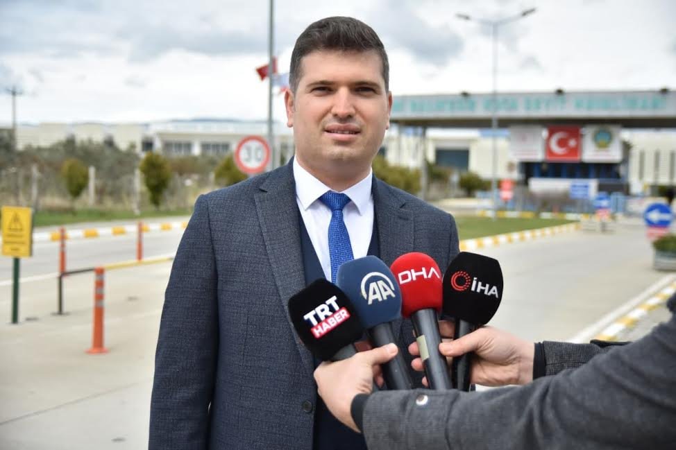 ''EDREMİT-ANKARA UÇUŞLARI YENİDEN BAŞLASIN!''