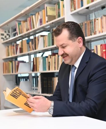 100 BİN KİTAPLIK MİLLET KÜTÜPHANESİ