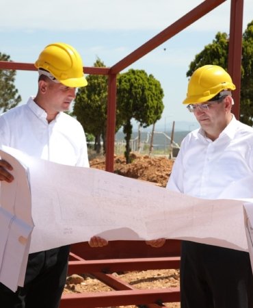 10b0093e-2a5b-40cc-94bb-11a34507f08b