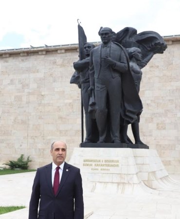 CHP’li Şahin, “Atatürk’ün İzini Silmek İsteyenlere Müsaade Etmeyeceğiz!”