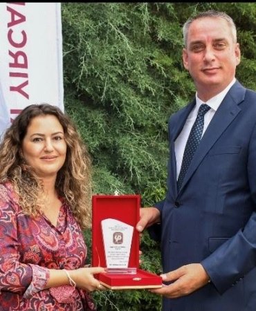 SYAL’DE YENİ BAŞKAN SEDEF SEVER YAVUZ OLDU