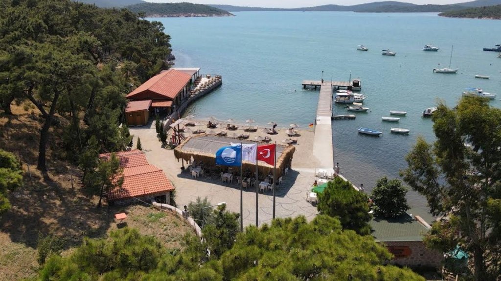 AYVALIK’A İKİ MAVİ BAYRAK DAHA