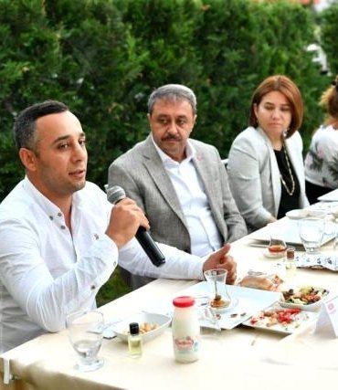 15_temmuz_sehit_aileleri_ve_gaziler_onuruna_y_14269095_osd