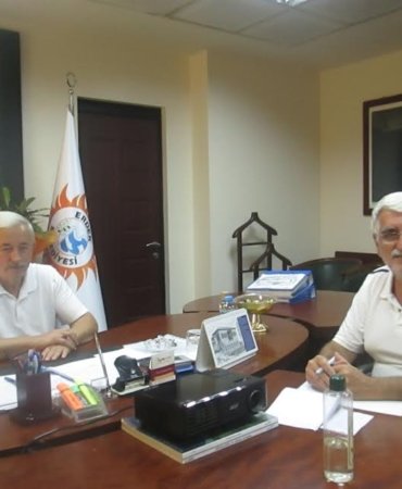 Burhan Karışık: “Erdek’in temizliği yalnız belediyenin değil, tüm vatandaşların sorumluluğunda”