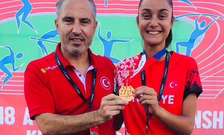 Aleyna Karaca Balkan üçüncüsü