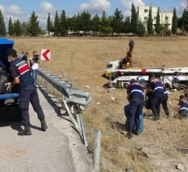 İKİSİ ŞOFÖR 14 KİŞİ HAYATINI KAYBETTİ