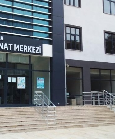 Bilim ve Sanat Merkezi’nde Atatürk büstü neden yok?