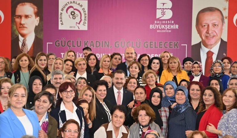 KADIN MUHTARLAR BALIKESİR'DE BULUŞTU