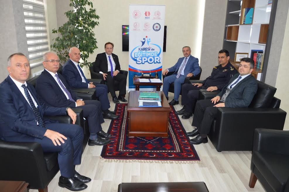“KARESİ’DE EĞİTİMDE SPOR PROJESİ” PROTOKOLÜ İMZALANDI