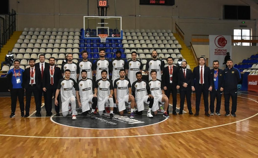 BBB, EVİNDE MAĞLUP OLDU