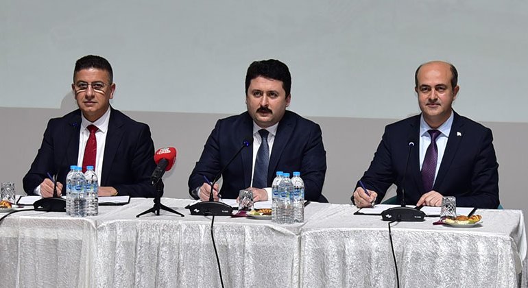 ÇOCUK ÜNİVERSİTESİ İÇİN İMZALAR ATILDI