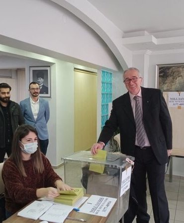 BALIKESİR İMO'DA BÜYÜKERDOĞMUŞ DÖNEMİ