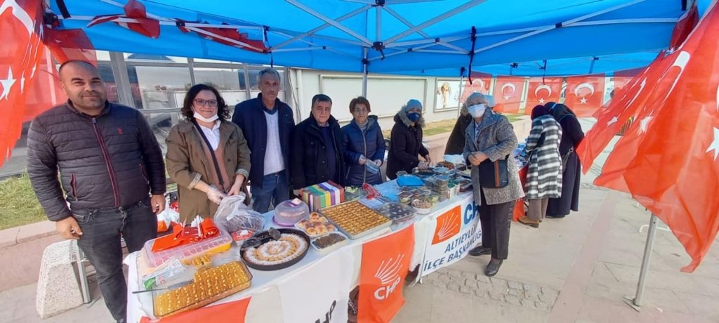 CHP ALTIEYLÜL'DEN KERMES
