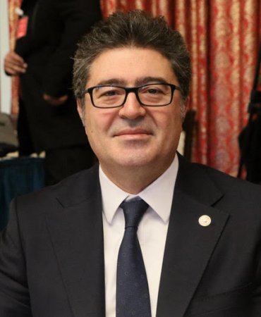 ZEYTİNİ MADENCİLERE PEŞKEŞ ÇEKİYORLAR