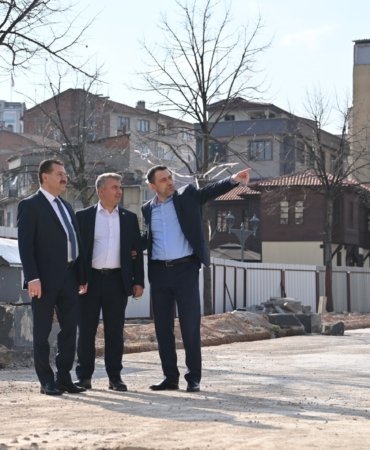 a0e25a72-83af-4b6b-ad46-1fc41bc222ef