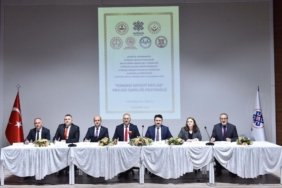 İÇİNDEKİ SEVGİYİ PAYLAŞ