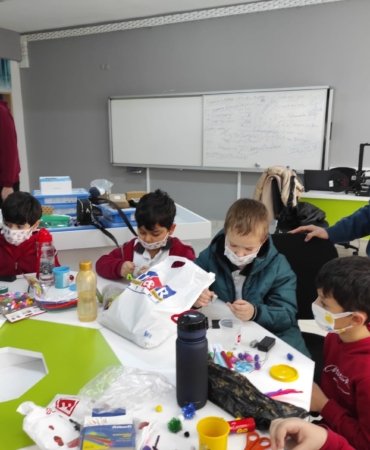 b382e710-74c5-4987-b5b4-6bc010c09424