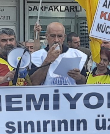 9795639c-f57f-4212-993a-4cd28465e27e