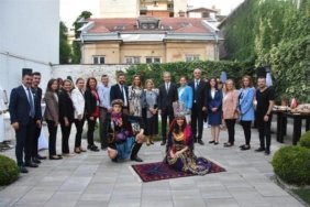 BELGRAD'DA BALIKESİR RÜZGARI ESTİ