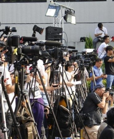11 BASIN ÖRGÜTÜNDEN AÇIKLAMA: “ELİNİZİ KALEMİMİZDEN ÇEKİN!”