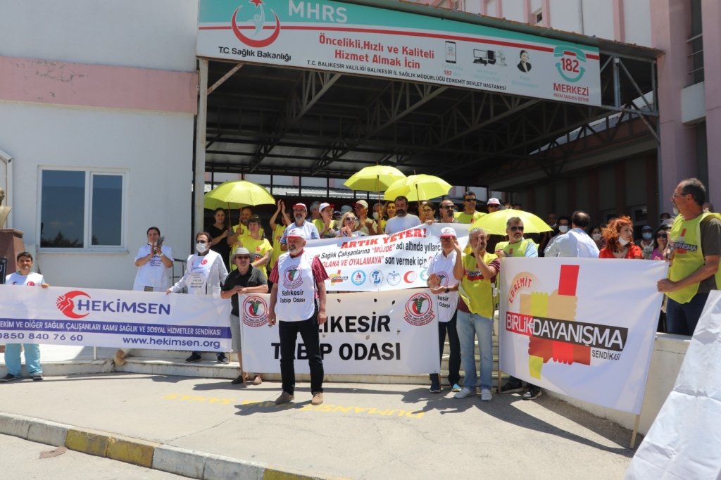 GECESİ, GÜNDÜZÜ OLMAYANLAR SAĞLIKÇILAR GENE G(Ö)REVDE