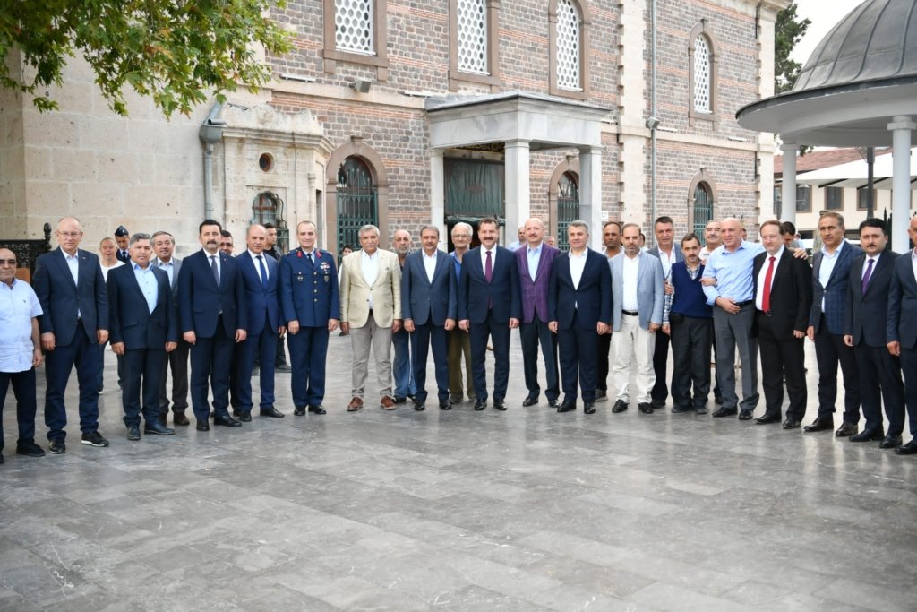 ZAĞNOSPAŞA CAMİİ'NDE BAYRAMLAŞMA